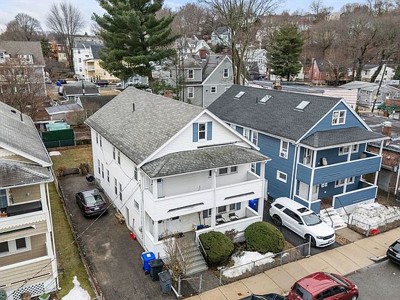 3rd image of 9-11 Oliva Rd