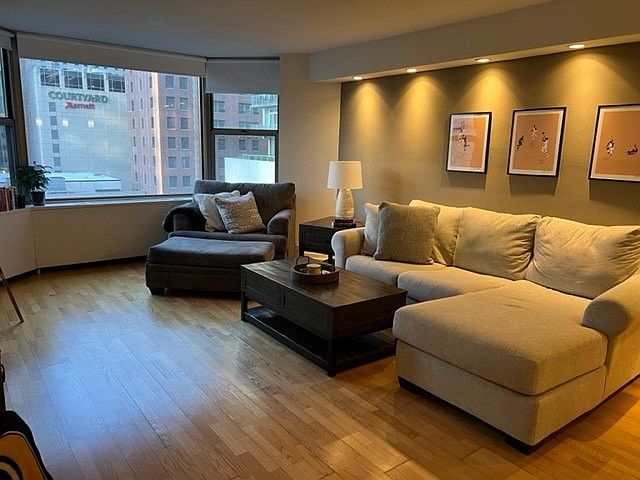 1st image of 535 N Michigan Ave APT 812