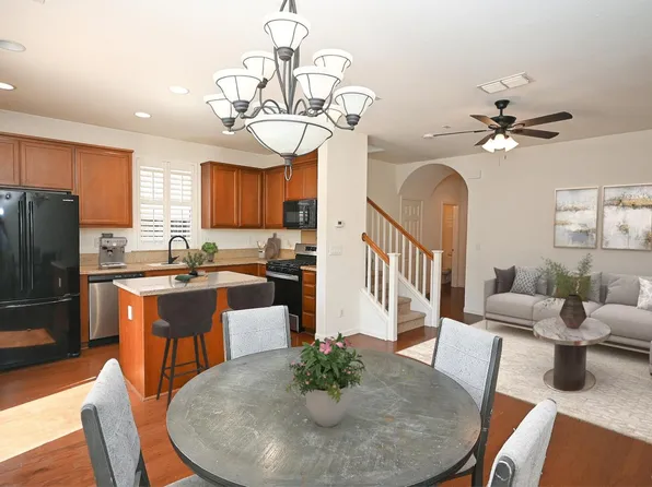 1174 Tocia Avenue, Vacaville, CA 95687
