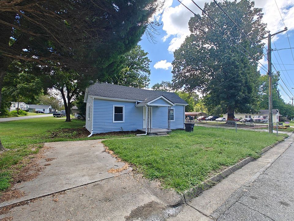 1st image of 712 Halifax St