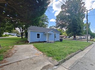 712 Halifax St, Emporia, VA 23847