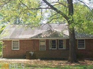 834 Maple Dr, Riverdale, GA 30274