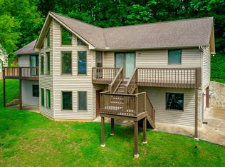 6512 Stonington Dr, Hixson, TN 37343
