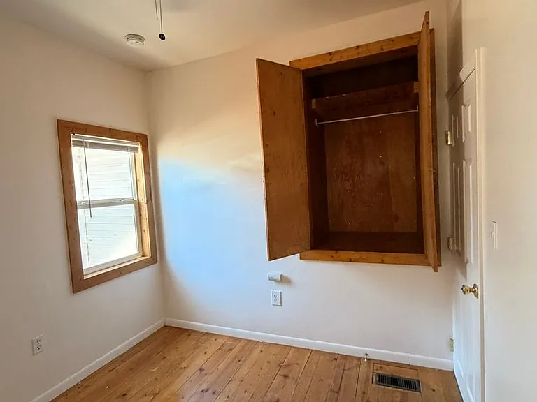 424 N 9th St — Photo 12