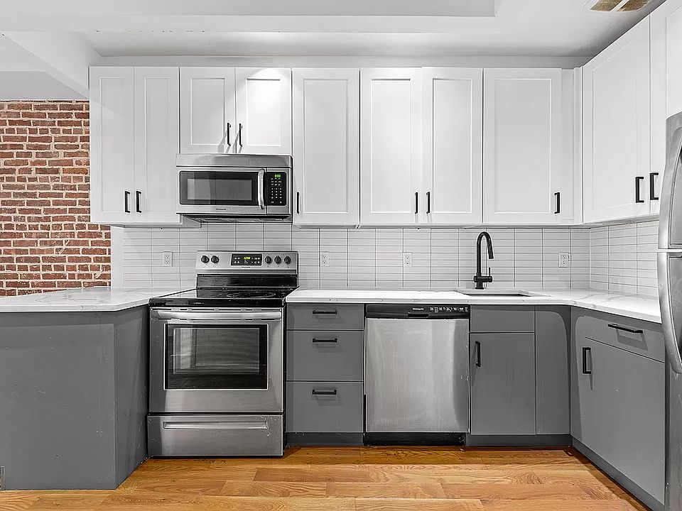 1st image of 310 Menahan St Floor 2