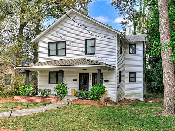 3rd image of 940 Heard Avenue