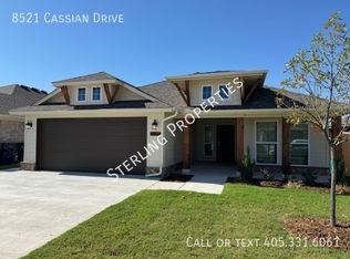 8521 Cassian Dr, Oklahoma City, OK 73135