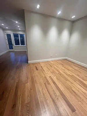 Rented by Nooklyn NYC LLC | media 13