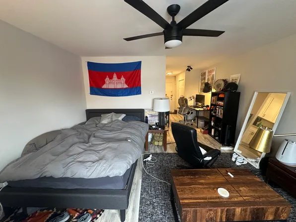 35 Glencoe St APT 25, Brighton, MA 02135