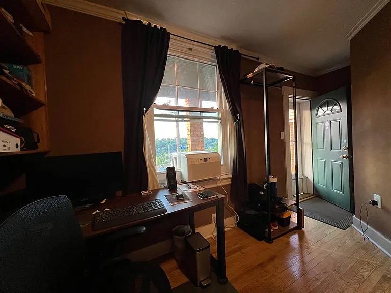 628 Blanton St #1 — Photo 4