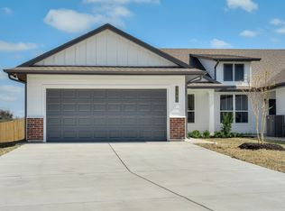 1133 Trellis Pass, Brenham, TX 77833