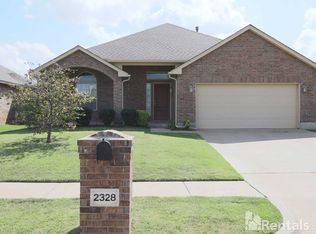 2328 NW 158th St, Edmond, OK 73013