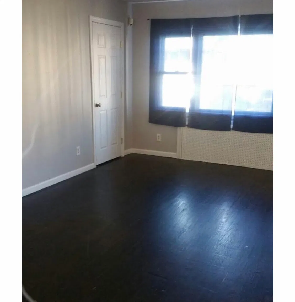 3 bed, 2588 sqft, $2,500 — Photo 1