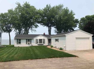 N8957 River Ln, Luxemburg, WI 54217