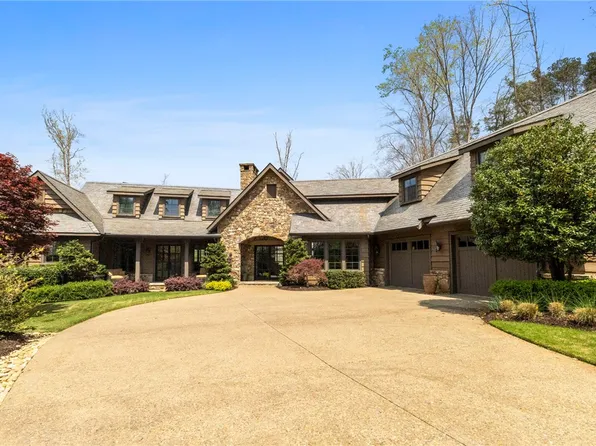 195 Village View Dr, Sunset, SC 29685