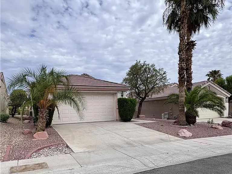 2110 Eagle Watch Dr — Photo 47