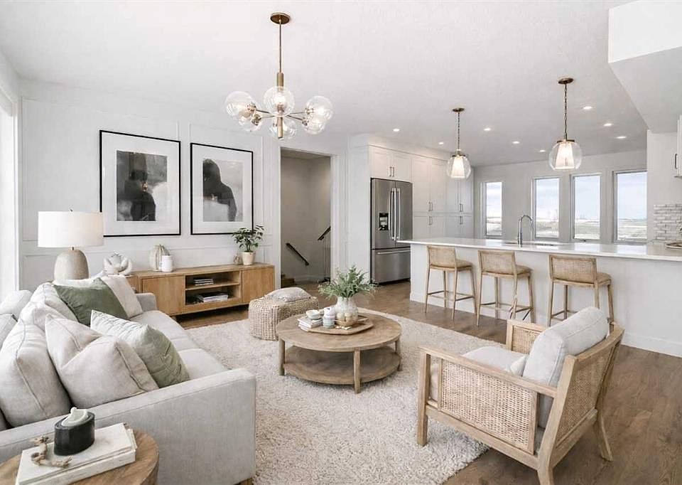 1st image of 145 S Chelsea Mews #93