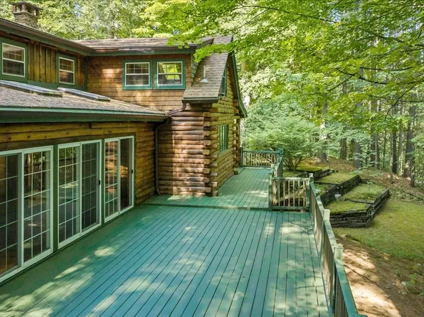 34 Edwards Mill Road, Chester, NH 03036