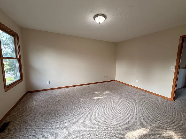 6780 Bent Grass Dr SE — Photo 19