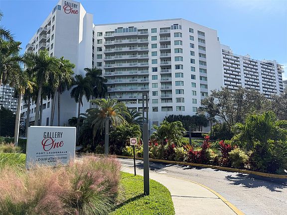 4th image of 2670 E Sunrise Boulevard #603