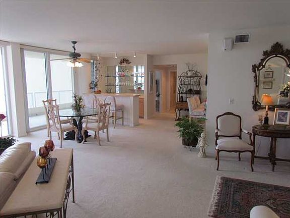 4th image of 110 Gulf Shore Dr Unit 323