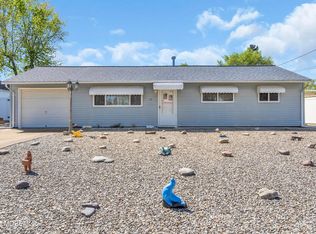 17 Easy St, South Toms River, NJ