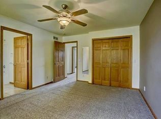 1004 Severson Dr, Madison, WI 53718