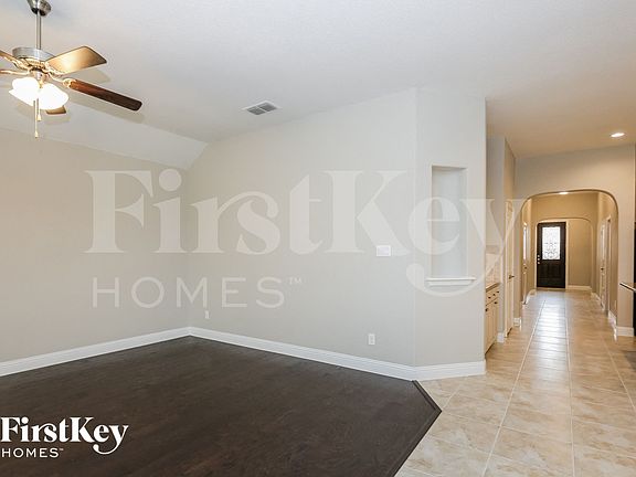 2nd image of 116 Peace Pl