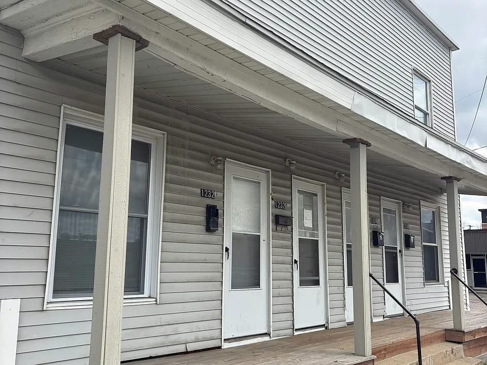 1232 Alpine Ave NW #2