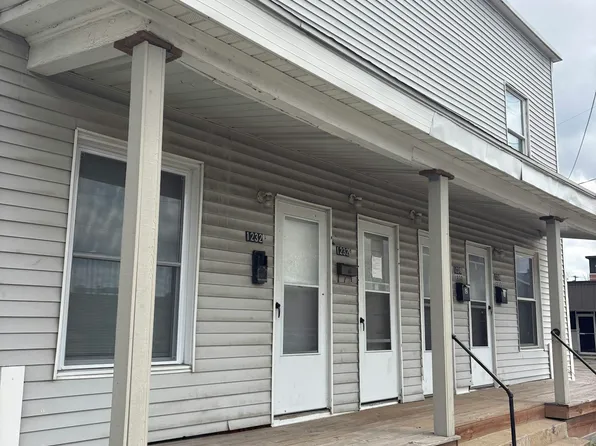 1232 Alpine Ave NW #2, Grand Rapids, MI 49504