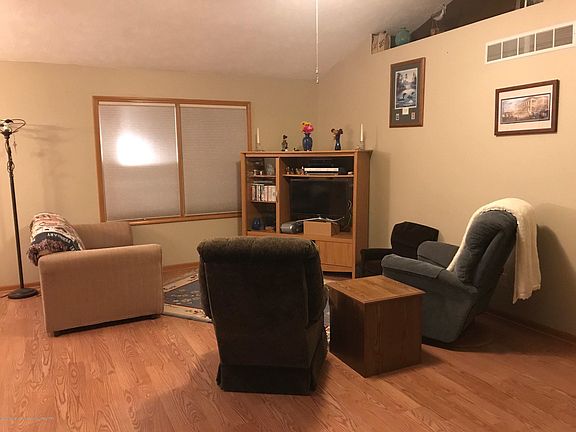 2nd image of 605 Remway Dr