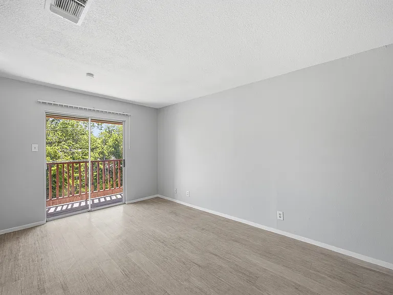430 Kendalia Ave #0 — Photo 6
