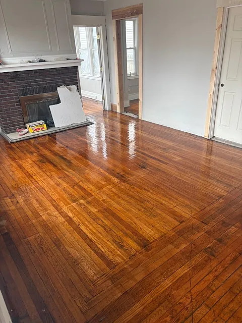 4 bed, 1000 sqft, $2,500 — Photo 4