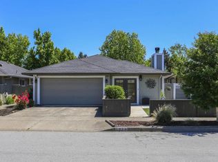 1924 Genoa Pl, Santa Rosa, CA 95403