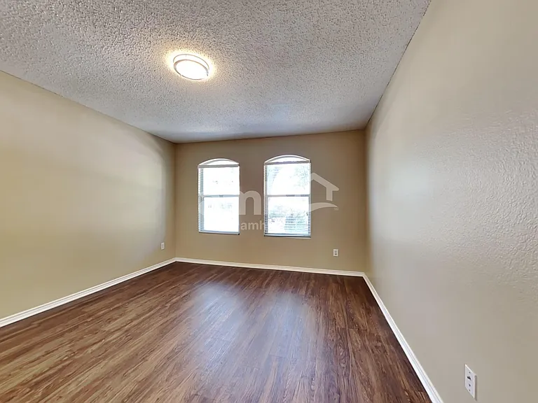 4609 Green Meadow Dr — Photo 19