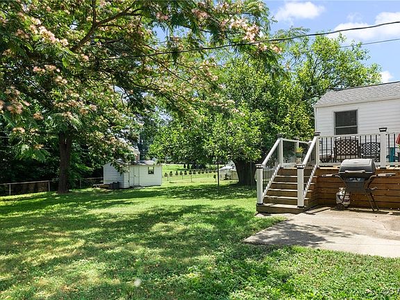 5th image of 7978 Meadow Dr