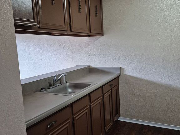 5th image of 4403-4457 Valverde Ct #3