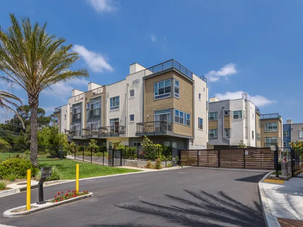 2753 Waverly Dr APT 904, Los Angeles, CA 90039