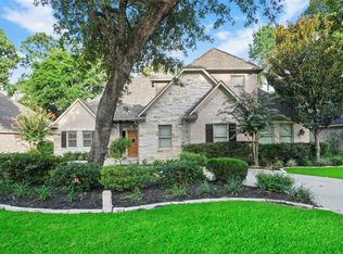 19 Wedgewood Blvd, Conroe, TX 77304