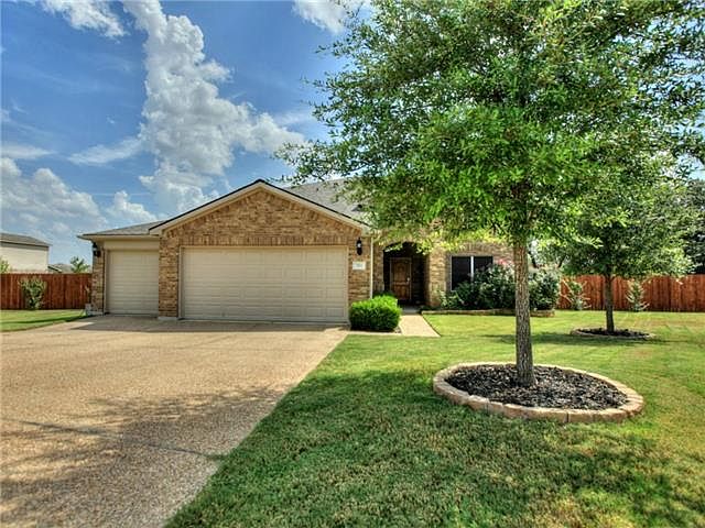 1st image of 713 Kingfisher Ln