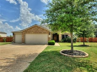 713 Kingfisher Ln, Leander, TX 78641