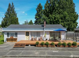 113 27th St NE, Puyallup, WA 98372