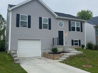 990 Shadowridge Dr, Elsmere, KY 41018
