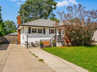 15 Duncan Dr, Saint Catharines, ON L2N 3N8