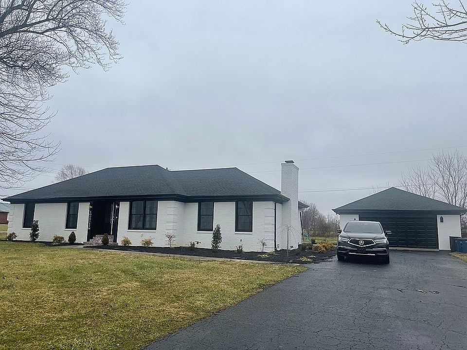 1st image of 14 Honeysuckle Ln