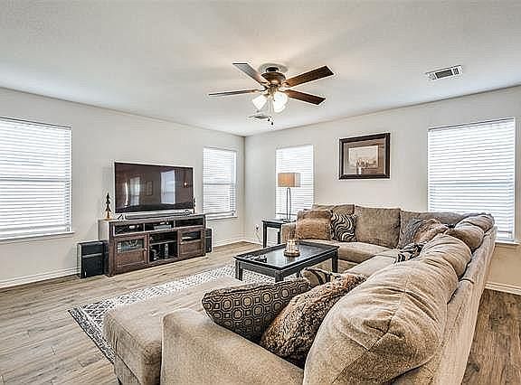 4th image of 2752-1 Tobias Ln