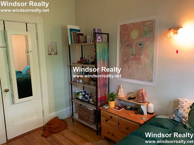 76 Oxford St #1 — Photo 16