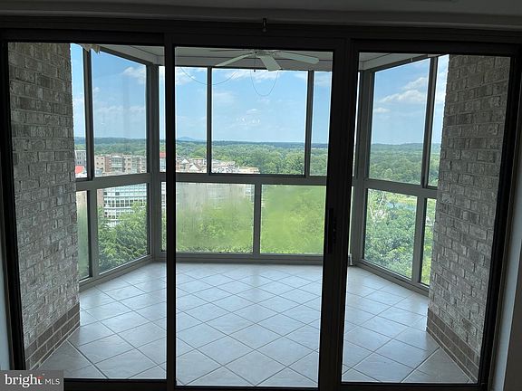 3rd image of 19385 Cypress Ridge Ter Unit 708