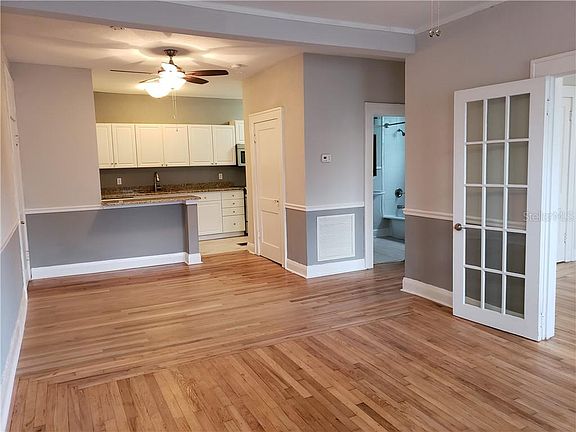 3rd image of 506 S Westland Ave APT 2