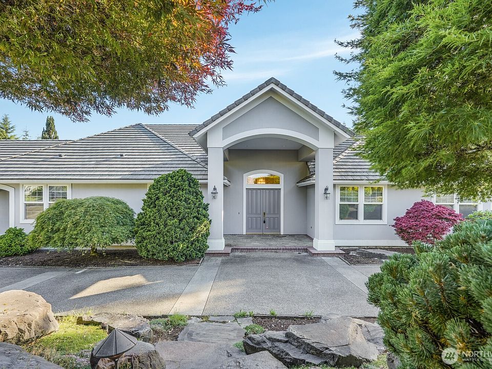 1st image of 211 Alderwood Drive